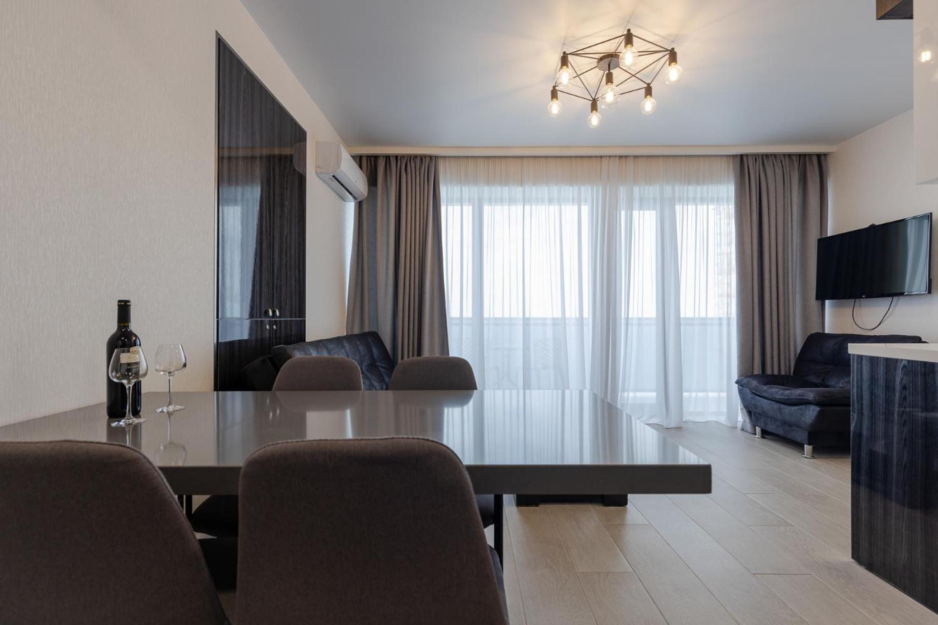 The Spot Apartments - Orbi Beach Tower Batumi Eksteriør billede