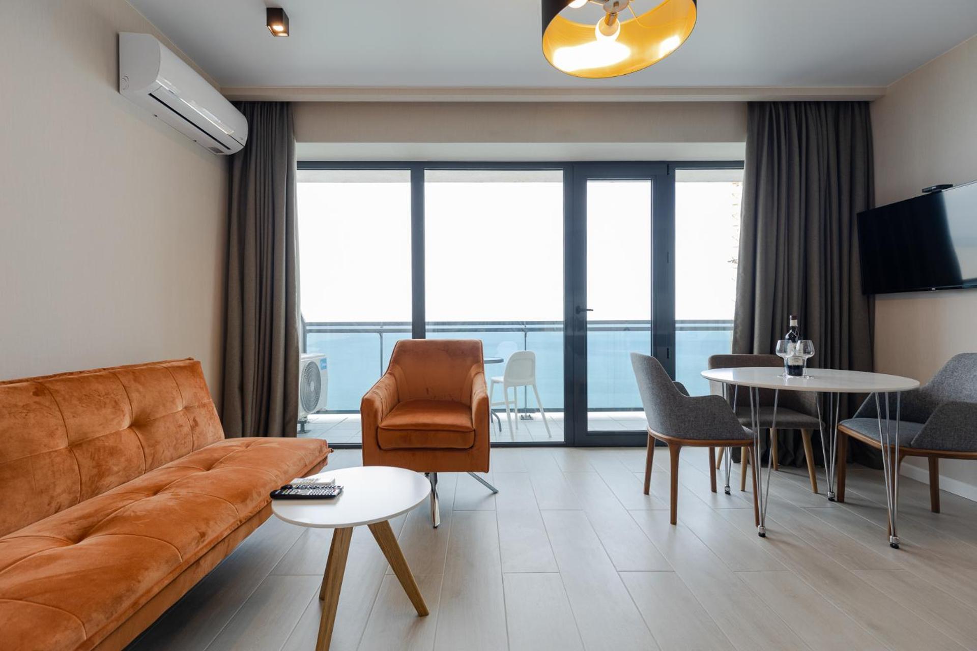 The Spot Apartments - Orbi Beach Tower Batumi Eksteriør billede